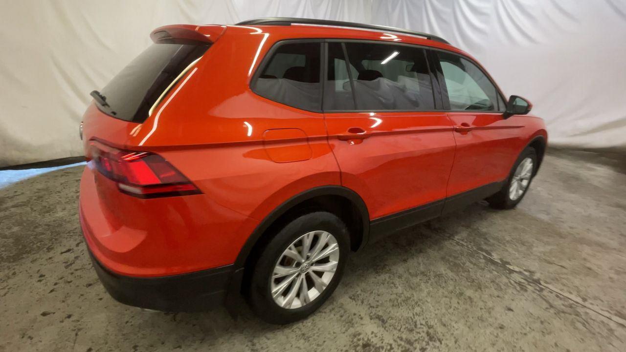 2019 Volkswagen Tiguan S - Habanero Orange Metallic exterior view 8