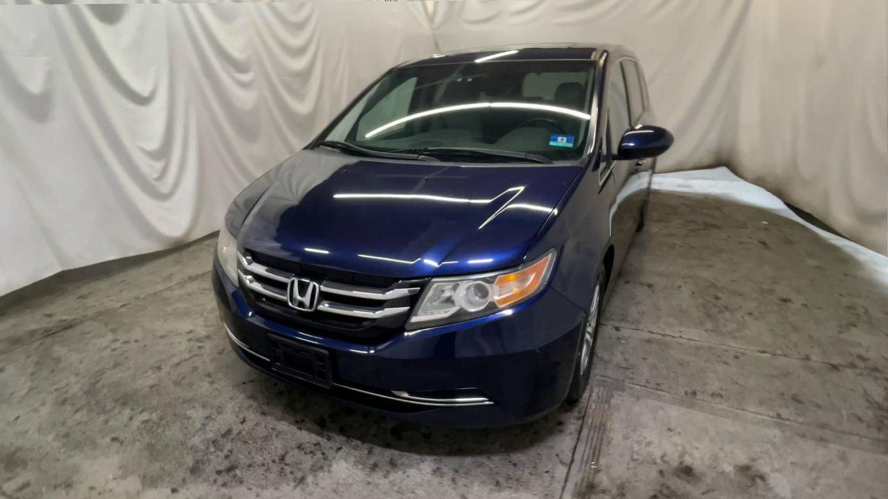 2016 Honda Odyssey EX-L - Obsidian Blue Pearl exterior view 3