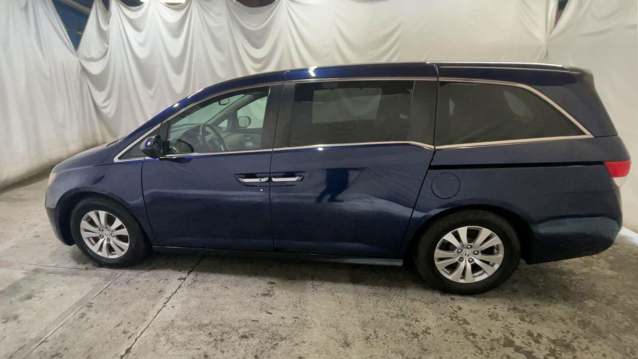 2016 Honda Odyssey EX-L - Obsidian Blue Pearl exterior view 5