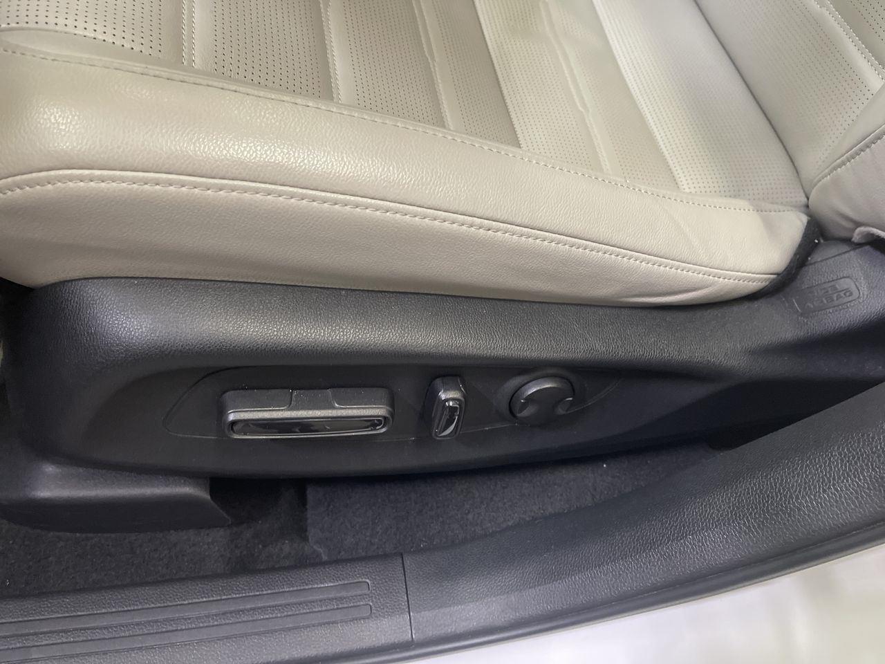 2025 Honda CR-V EX-L - Platinum White Pearl exterior view 12