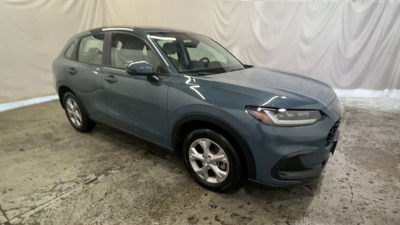 2025 Honda HR-V LX - Nordic Forest Pearl exterior view 2