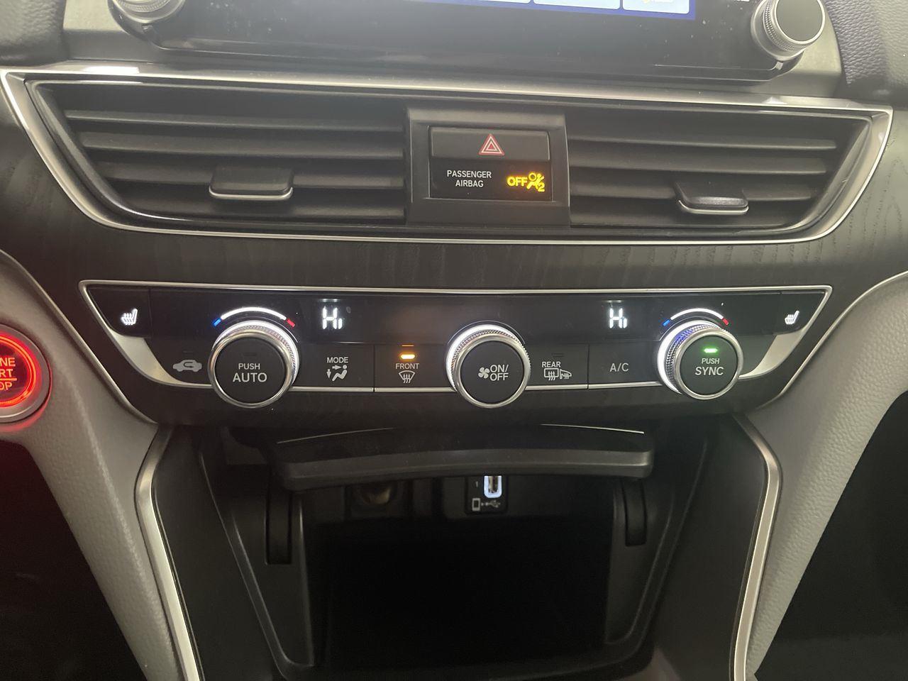 2020 Honda Accord Sedan EX-L - Obsidian Blue Pearl exterior view 18