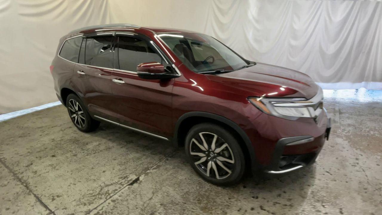 2022 Honda Pilot Touring 7-Passenger - Deep Scarlet Pearl exterior view 2