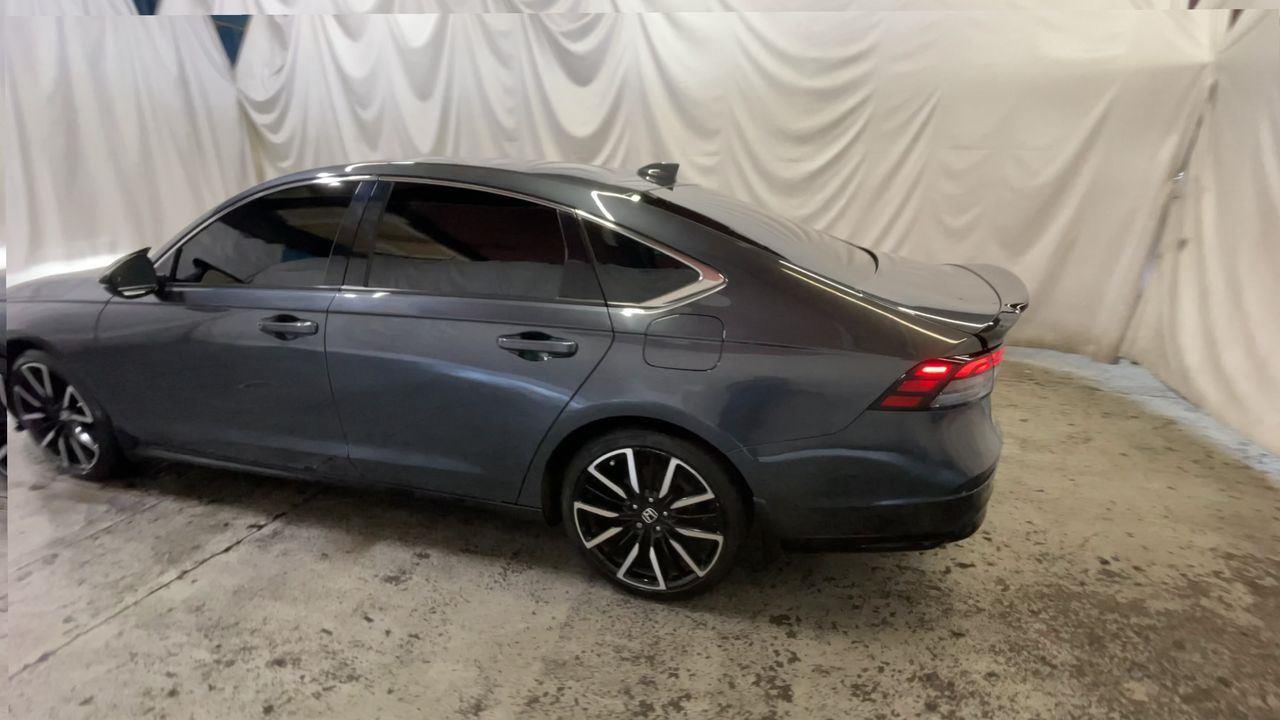 2023 Honda Accord Hybrid EX-L - Meteorite Gray Metallic exterior view 6