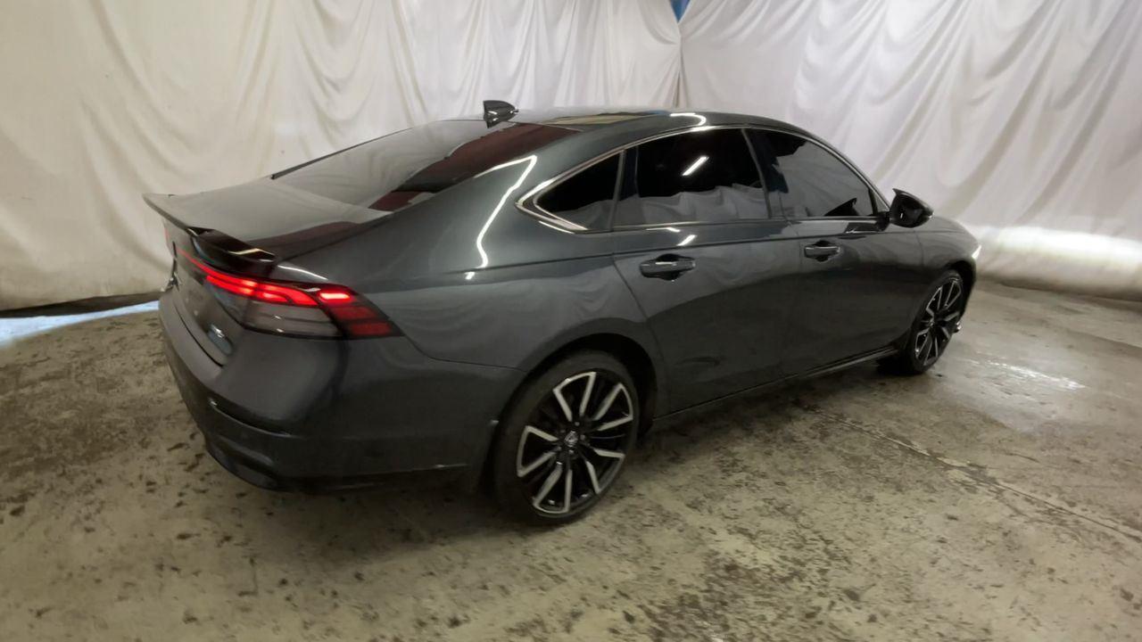 2023 Honda Accord Hybrid EX-L - Meteorite Gray Metallic exterior view 8