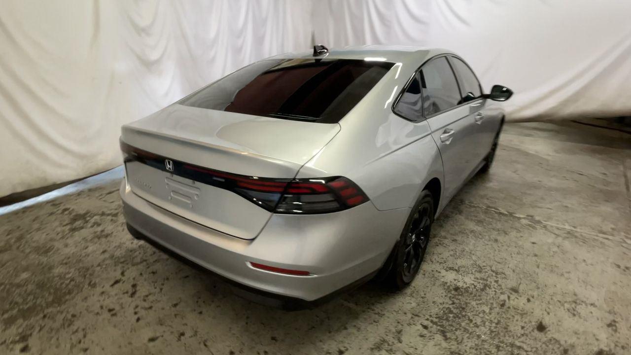 2025 Honda Accord Sedan SE - Meteorite Gray Metallic exterior view 8