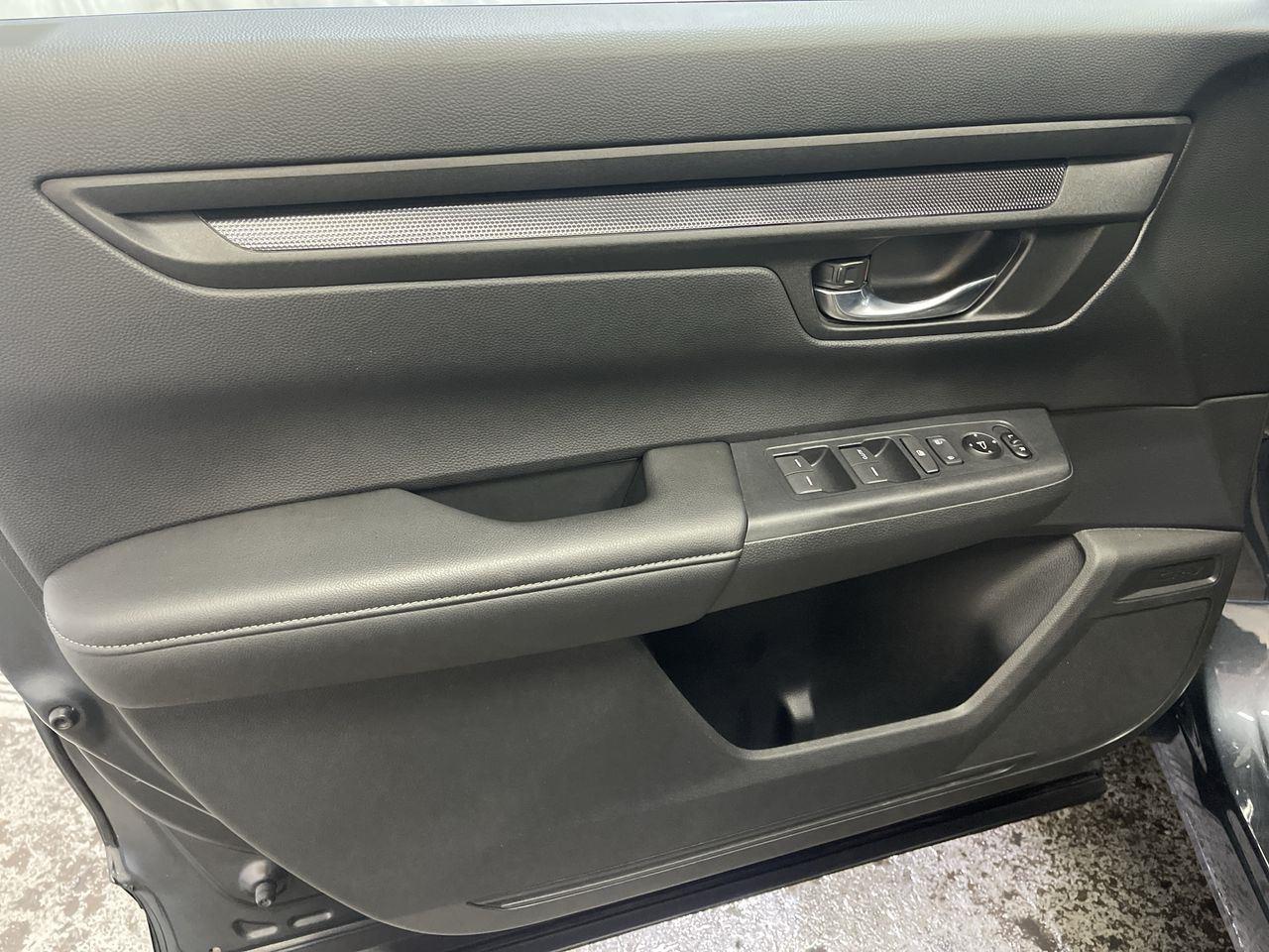 2025 Honda CR-V LX - Urban Gray Pearl exterior view 13