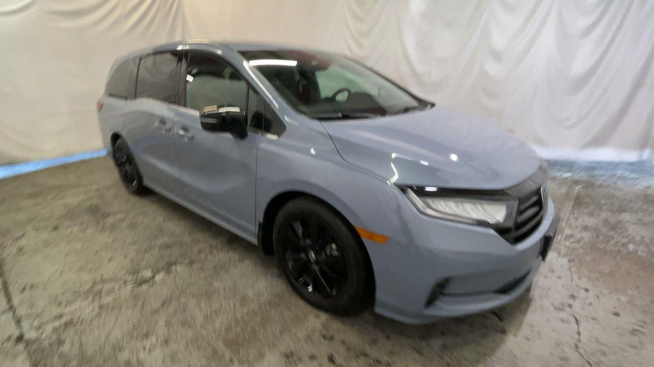 2023 Honda Odyssey Sport - Sonic Gray Pearl exterior view 2
