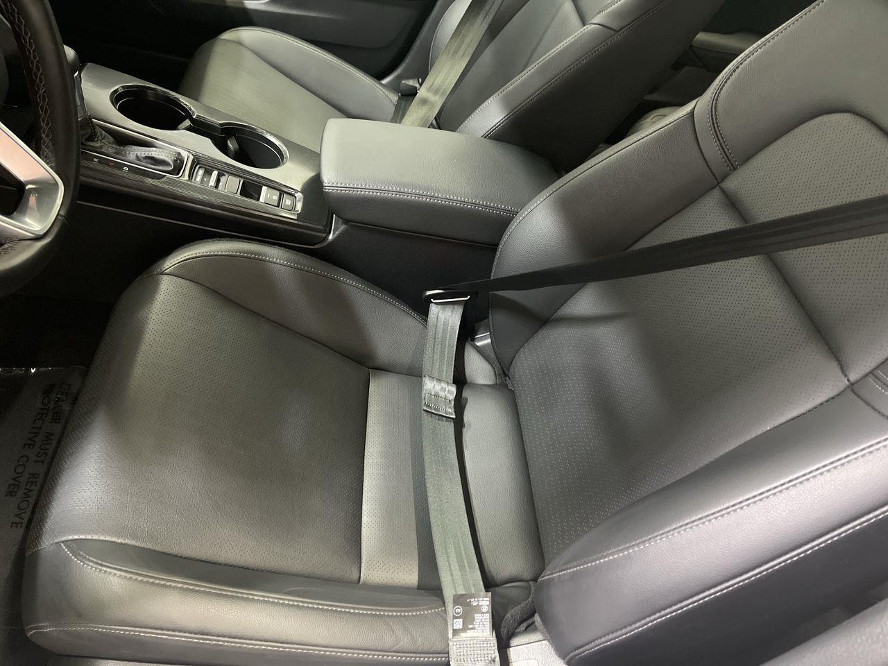 2025 Honda Civic Hatchback Hybrid Sport Touring - Platinum White Pearl exterior view 11