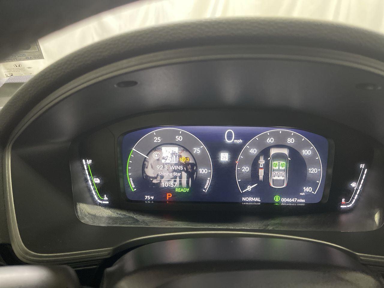 2025 Honda Civic Hatchback Hybrid Sport Touring - Platinum White Pearl exterior view 15