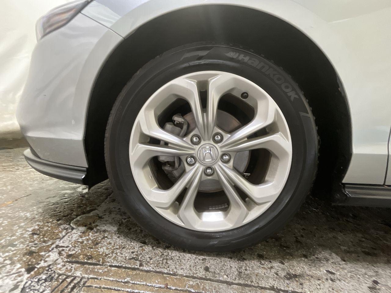 2024 Honda Accord Sedan LX - Solar Silver Metallic exterior view 10