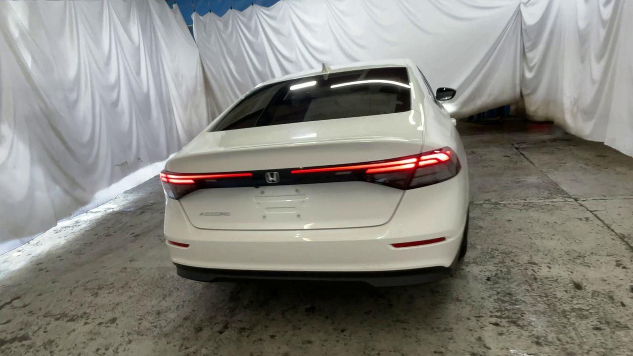2025 Honda Accord Sedan LX - Platinum White Pearl exterior view 7