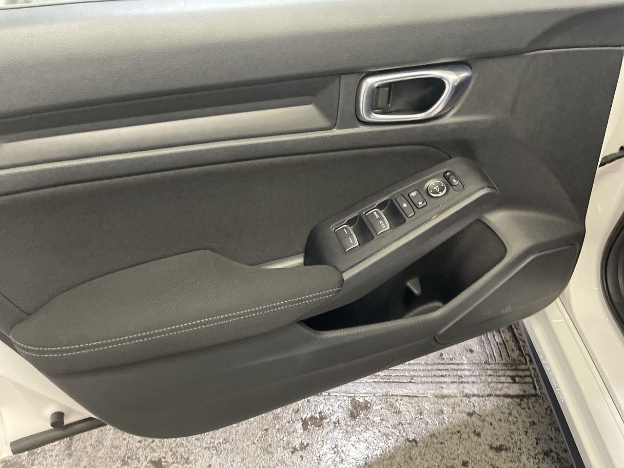 2025 Honda Civic Hatchback Sport - Platinum White Pearl exterior view 13