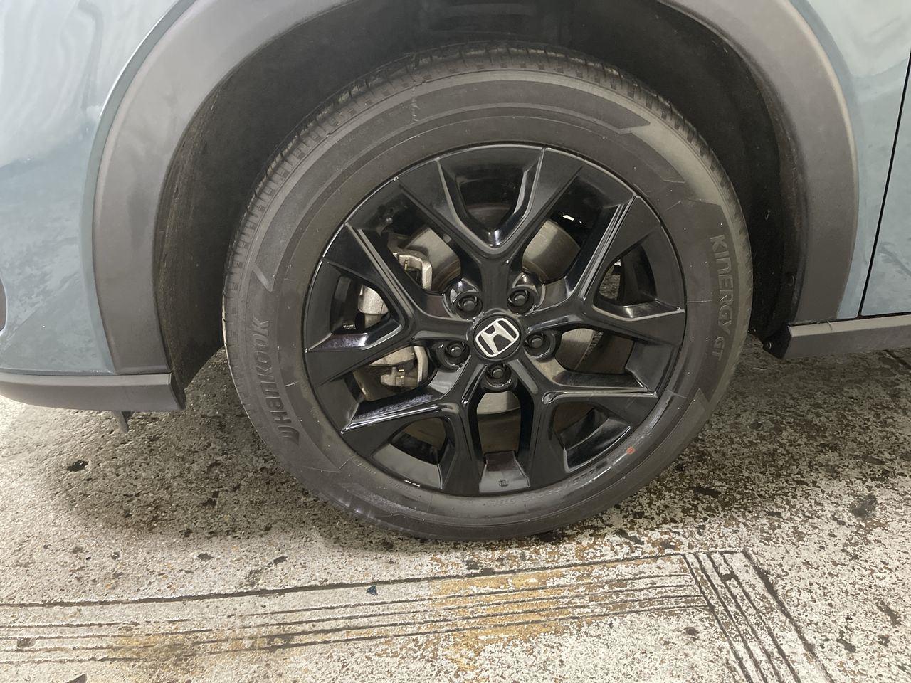 2025 Honda HR-V Sport - Nordic Forest Pearl exterior view 10