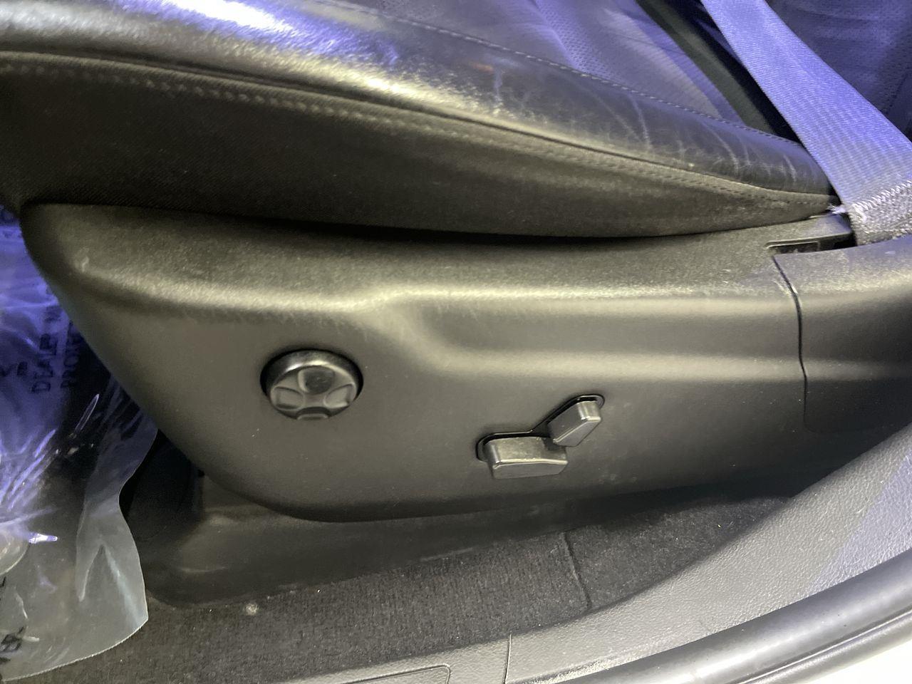 2021 Jeep Grand Cherokee Laredo X - Bright White Clearcoat exterior view 12