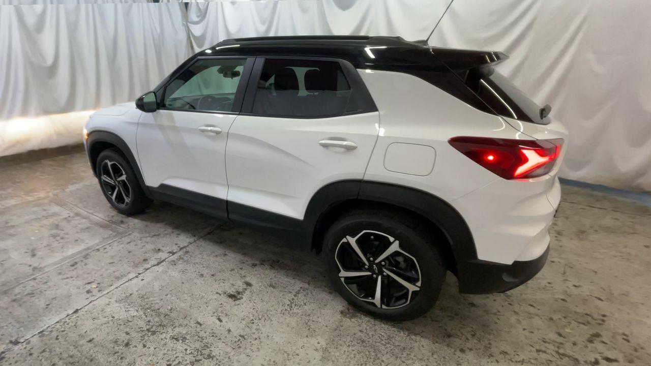 2023 Chevrolet Trailblazer RS - Summit White exterior view 6