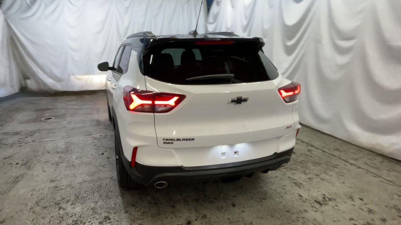 2023 Chevrolet Trailblazer RS - Summit White exterior view 7