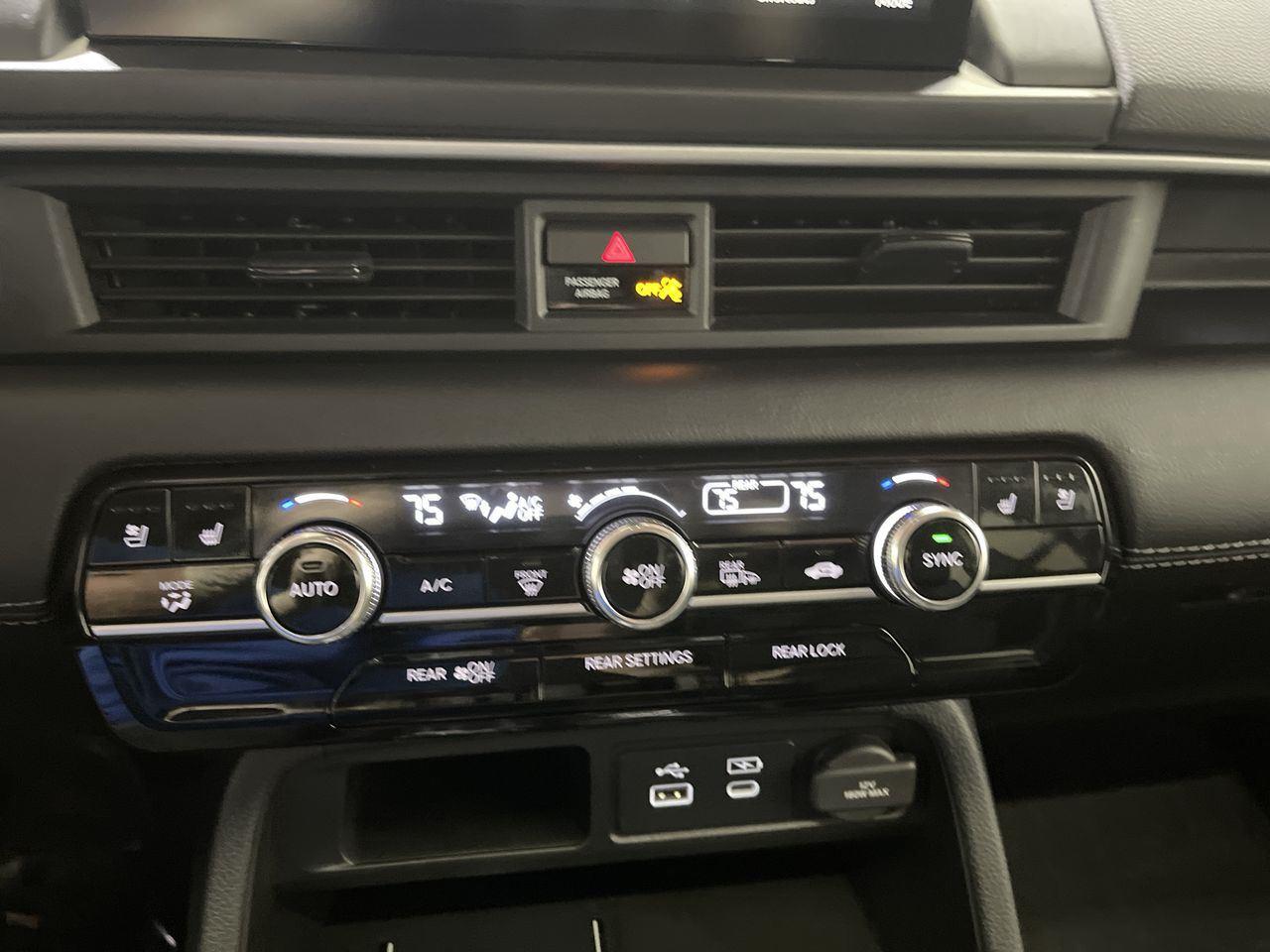 2025 Honda Pilot Elite - Modern Steel Metallic exterior view 19