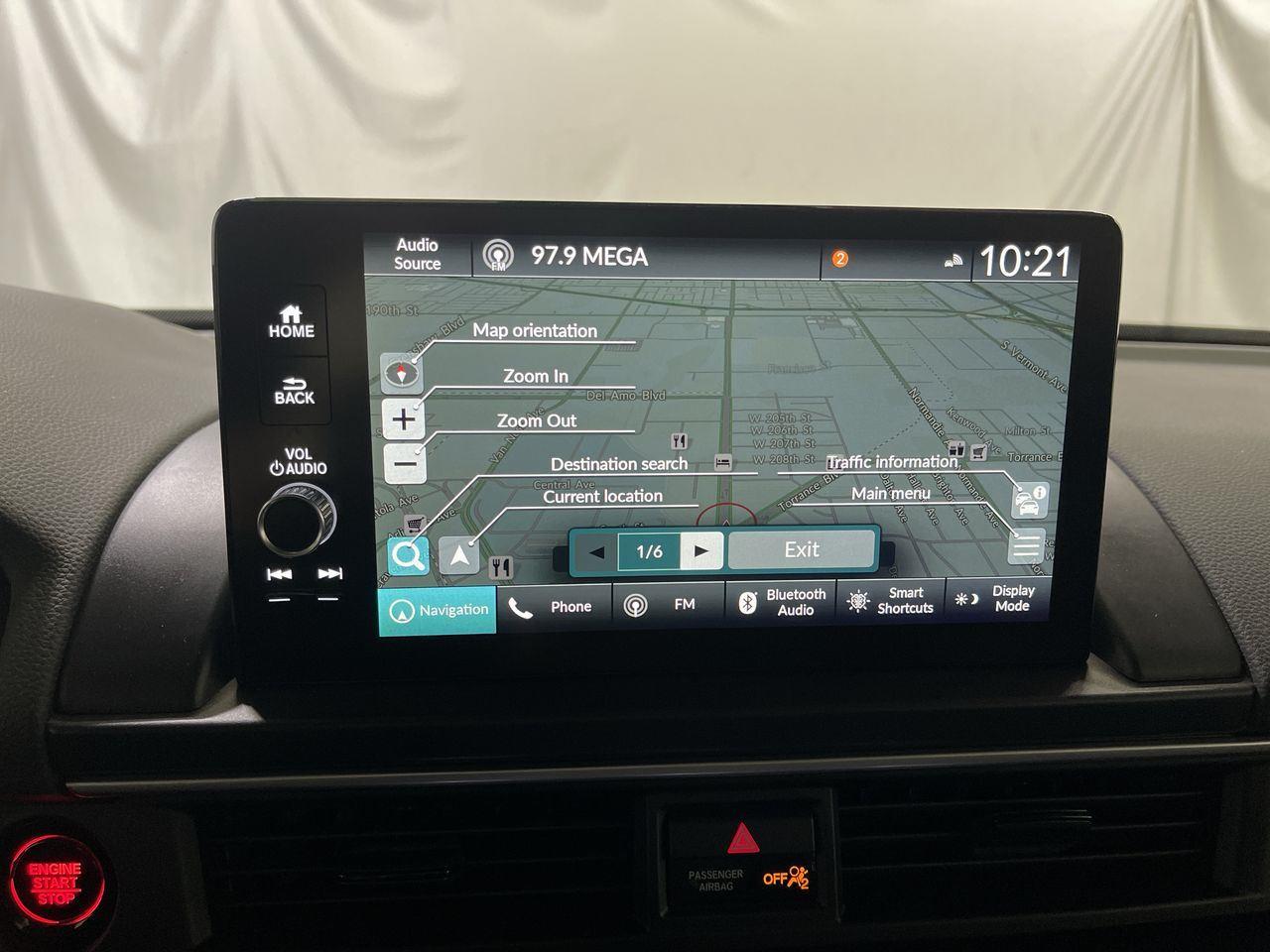 2024 Honda Pilot Touring - Crystal Black Pearl exterior view 18