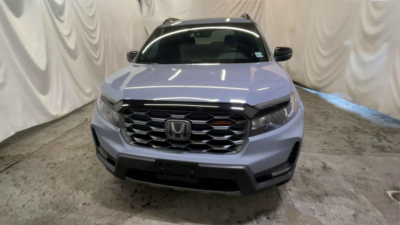 2023 HONDA PASSPORT TRAILSPORT - SONIC GRAY exterior view 3