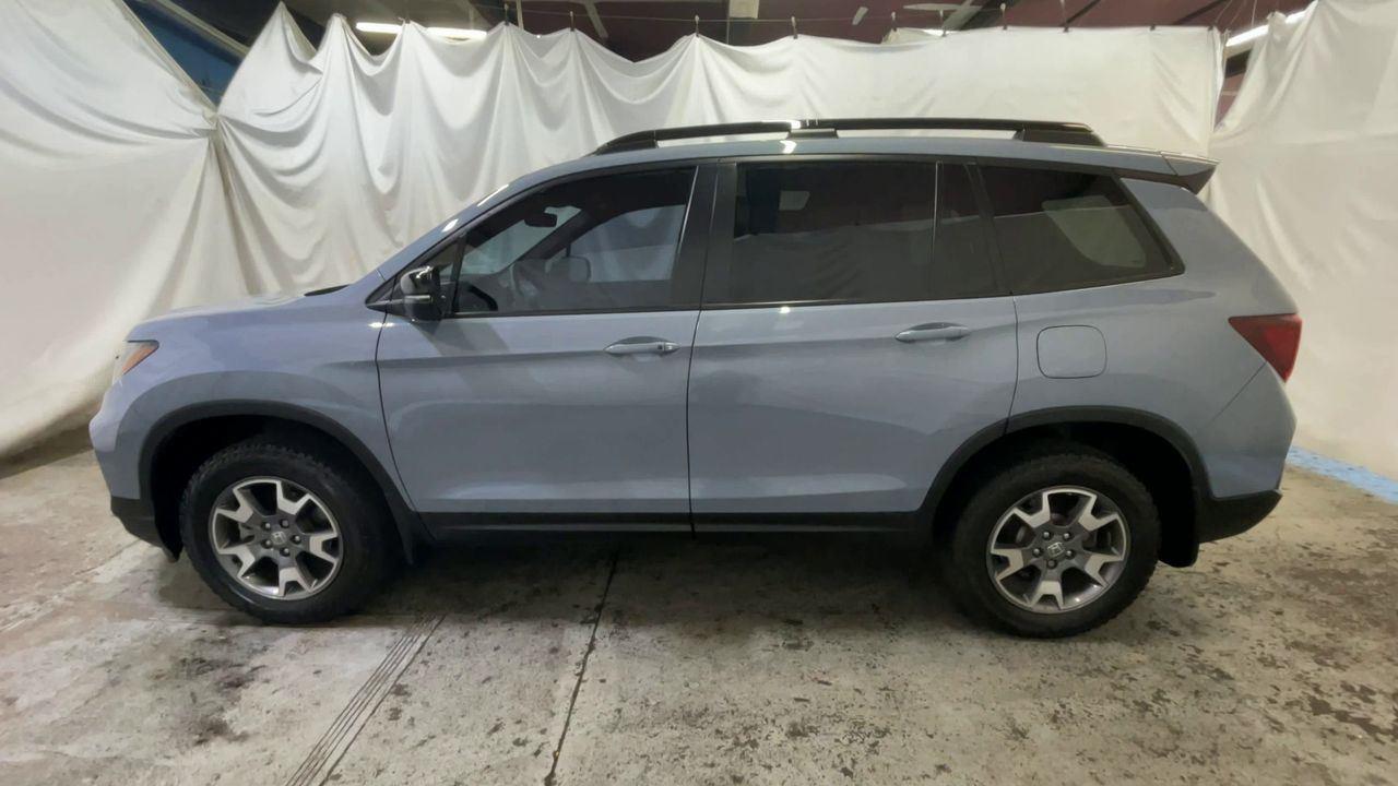 2023 HONDA PASSPORT TRAILSPORT - SONIC GRAY exterior view 5
