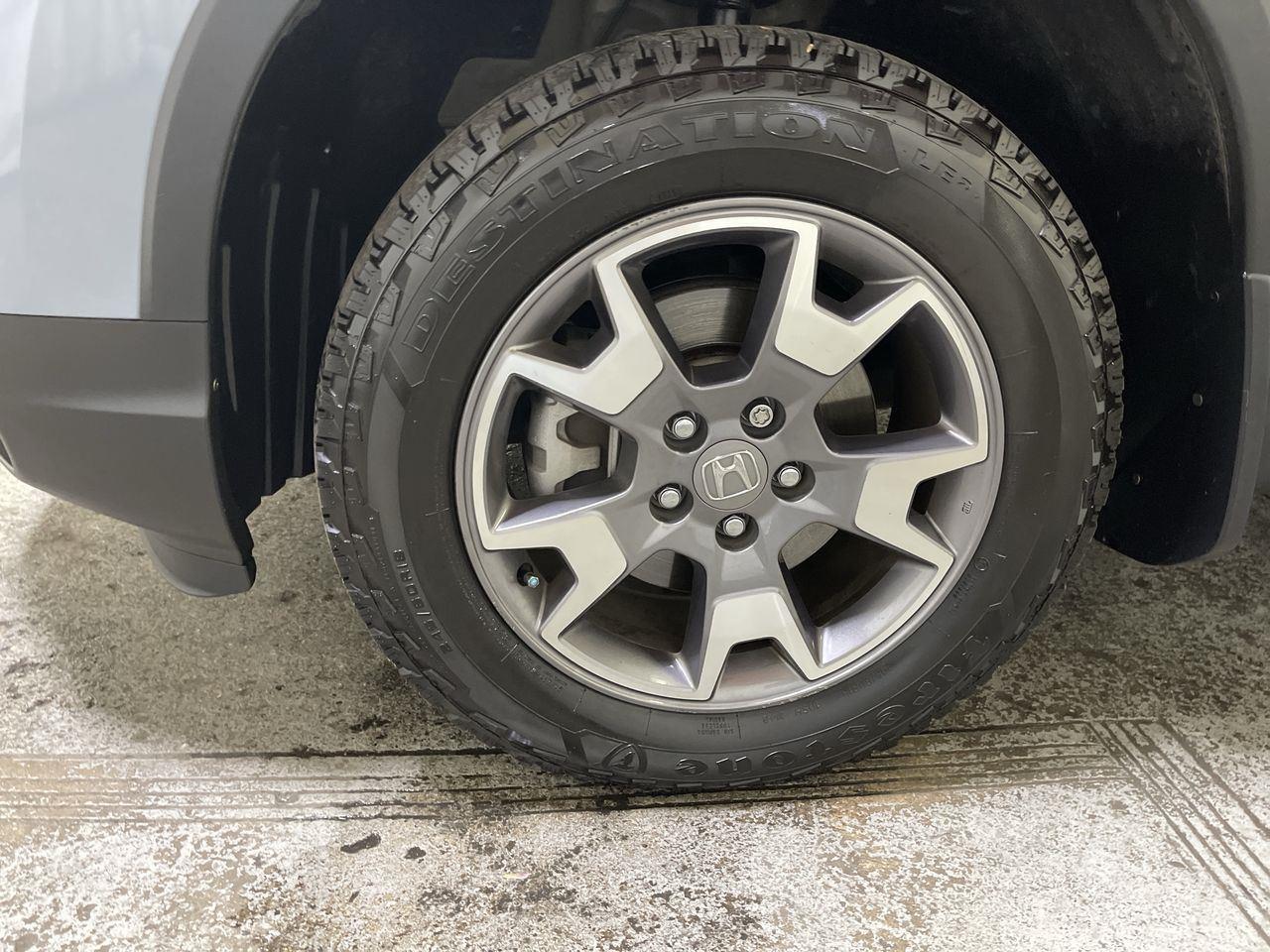2023 HONDA PASSPORT TRAILSPORT - SONIC GRAY exterior view 10