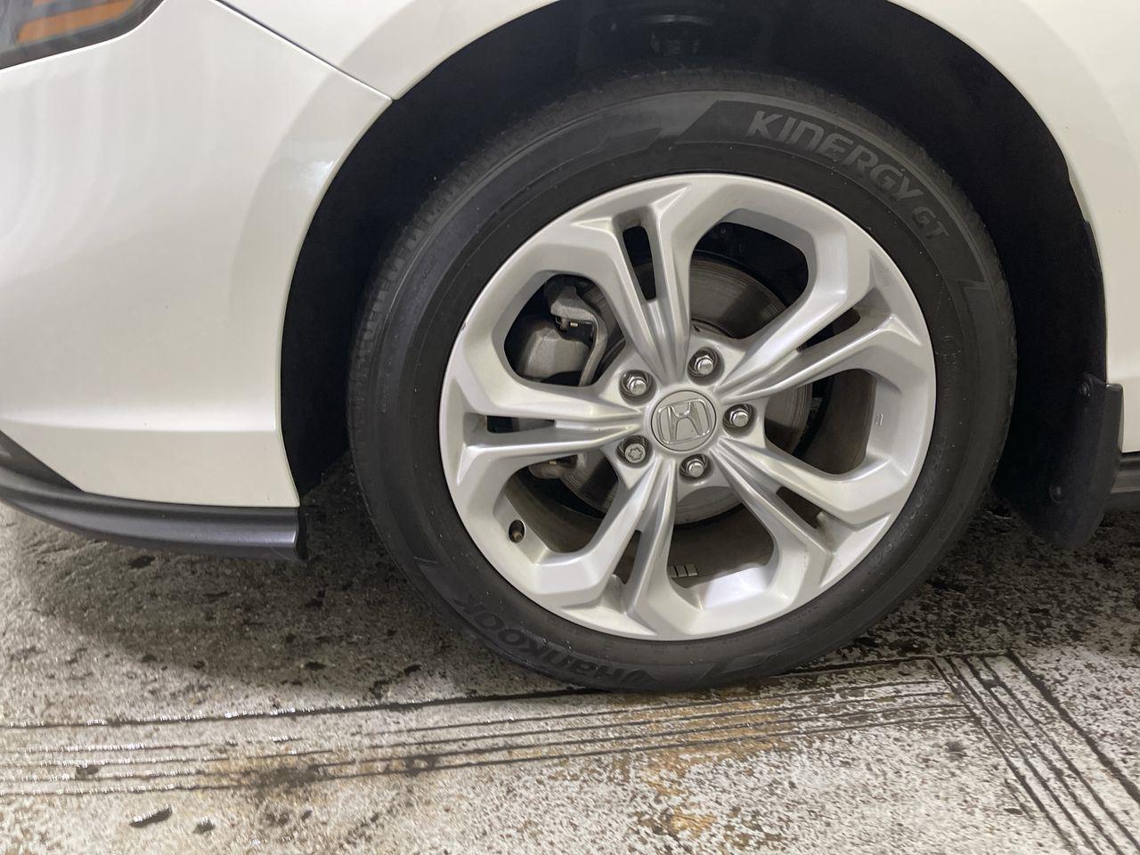2023 Honda Accord Sedan LX - Platinum White Pearl exterior view 10