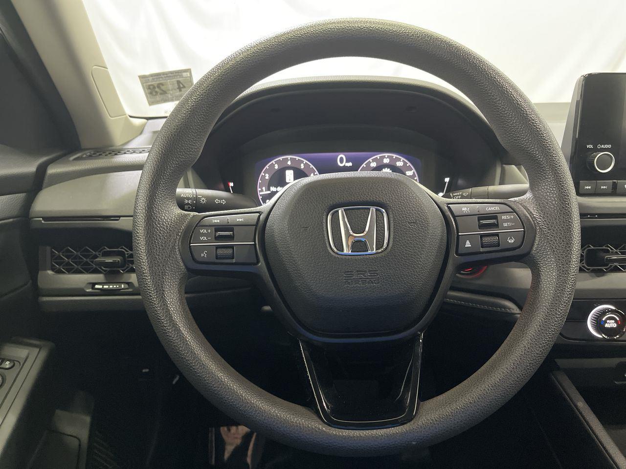 2023 Honda Accord Sedan LX - Platinum White Pearl exterior view 14