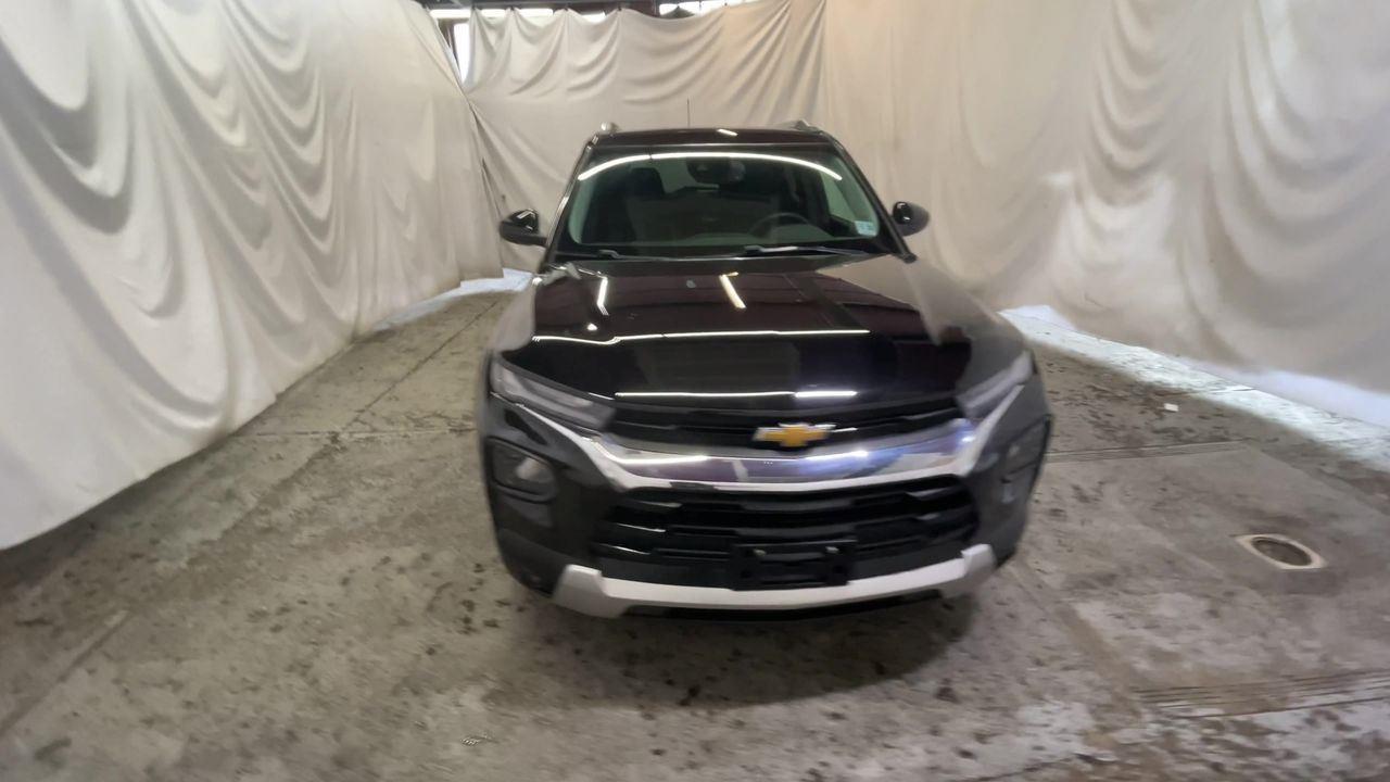 2023 Chevrolet Trailblazer LT - Mosaic Black Metallic exterior view 3