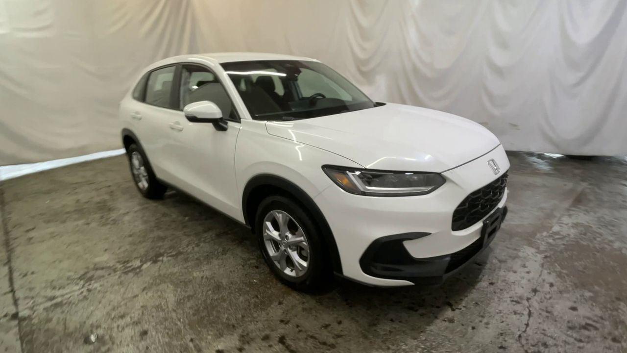 2023 Honda HR-V LX - Platinum White Pearl exterior view 2