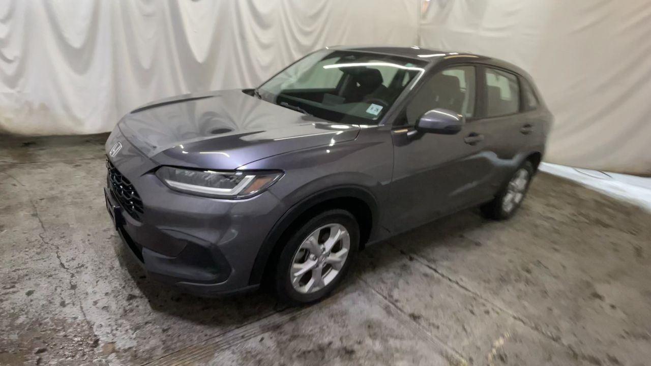 2024 Honda HR-V LX - Modern Steel Metallic exterior view 4