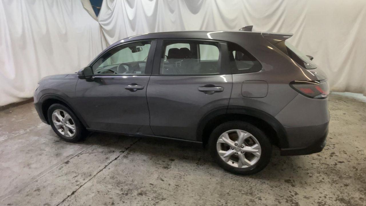 2024 Honda HR-V LX - Modern Steel Metallic exterior view 6