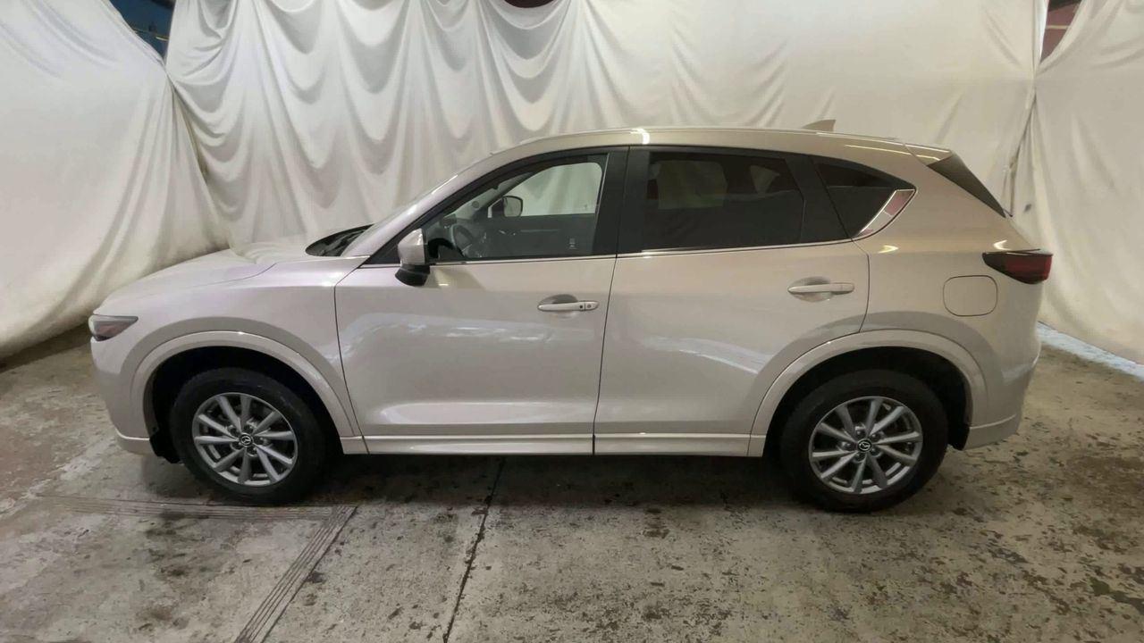 2025 Mazda CX-5 2.5 S Preferred Package - Platinum Quartz Metallic exterior view 5