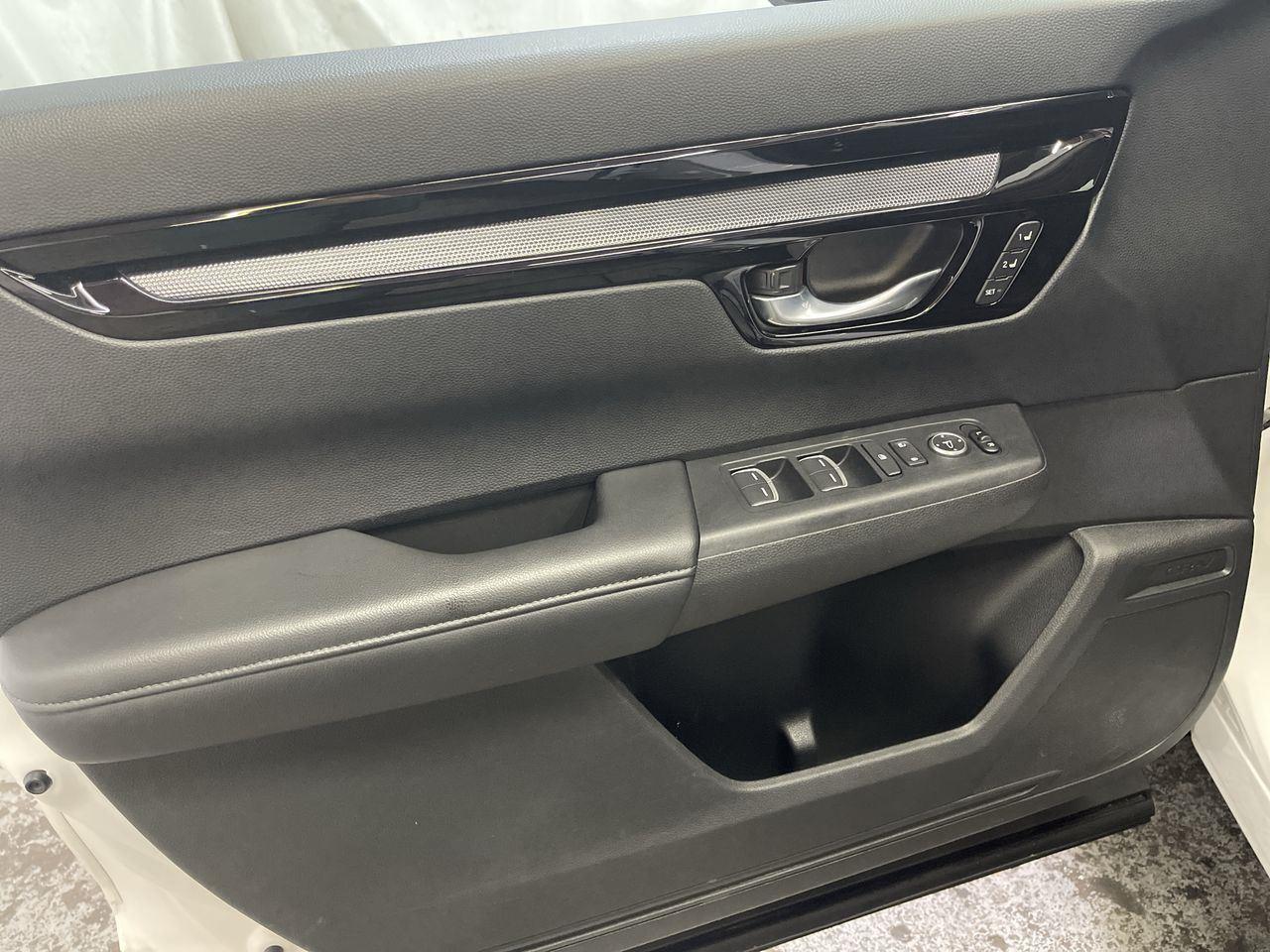 2024 Honda CR-V EX-L - Platinum White Pearl exterior view 13