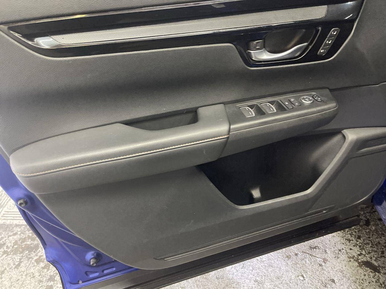 2024 Honda CR-V Hybrid Sport Touring - Still Night Pearl exterior view 13