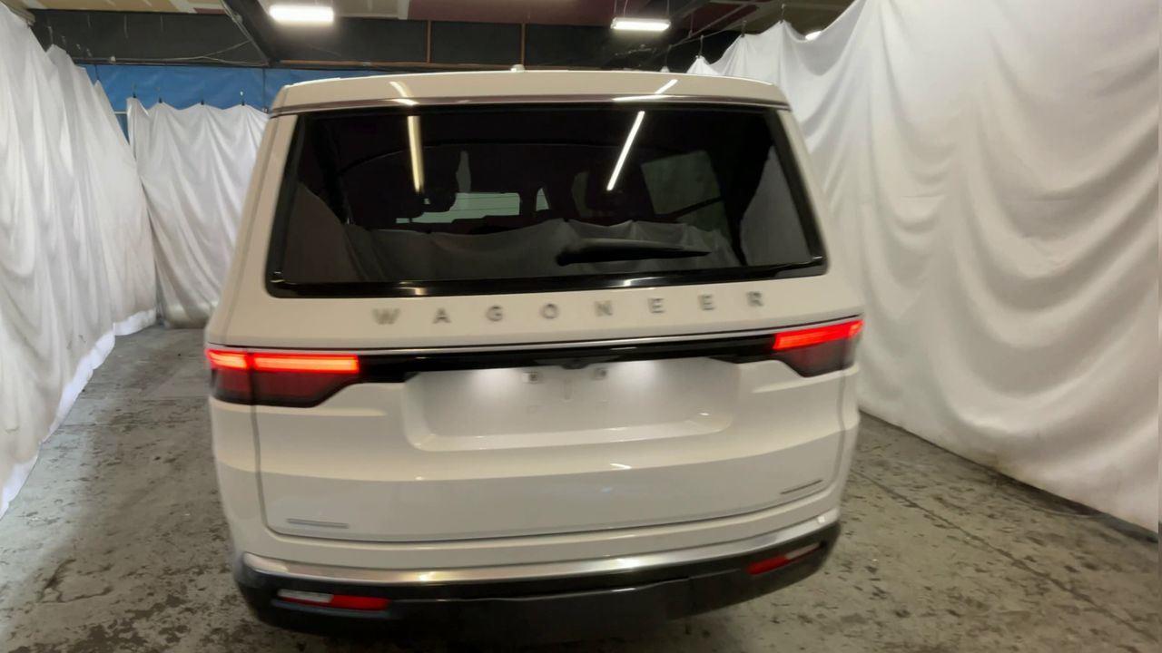 2022 Jeep Wagoneer Series II - Bright White Clearcoat exterior view 7