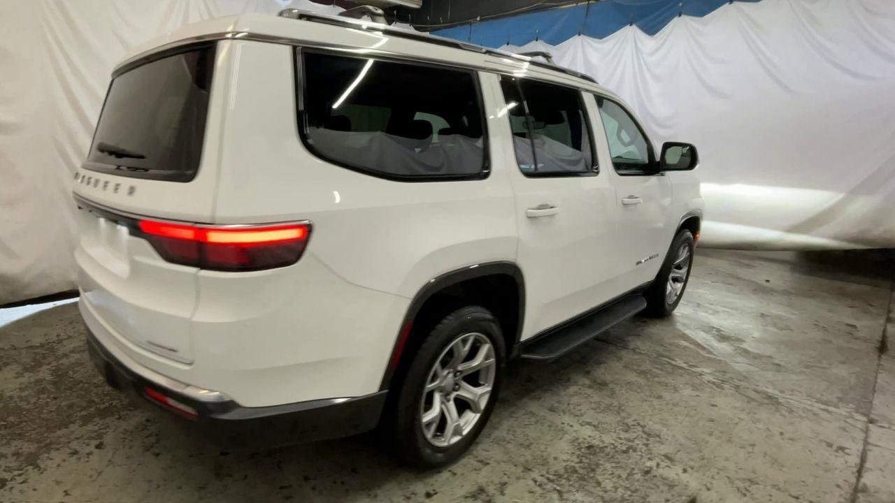 2022 Jeep Wagoneer Series II - Bright White Clearcoat exterior view 8