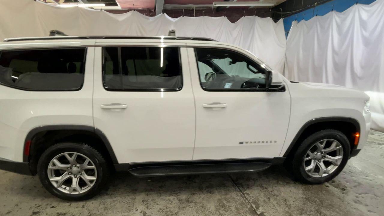 2022 Jeep Wagoneer Series II - Bright White Clearcoat exterior view 9