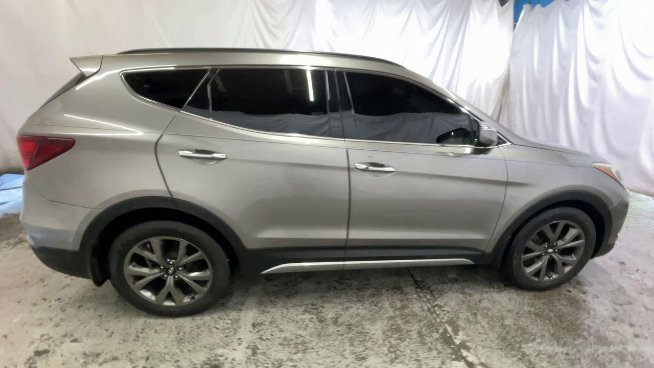 2018 Hyundai Santa Fe Sport 2.0T Ultimate - Mineral Gray exterior view 9