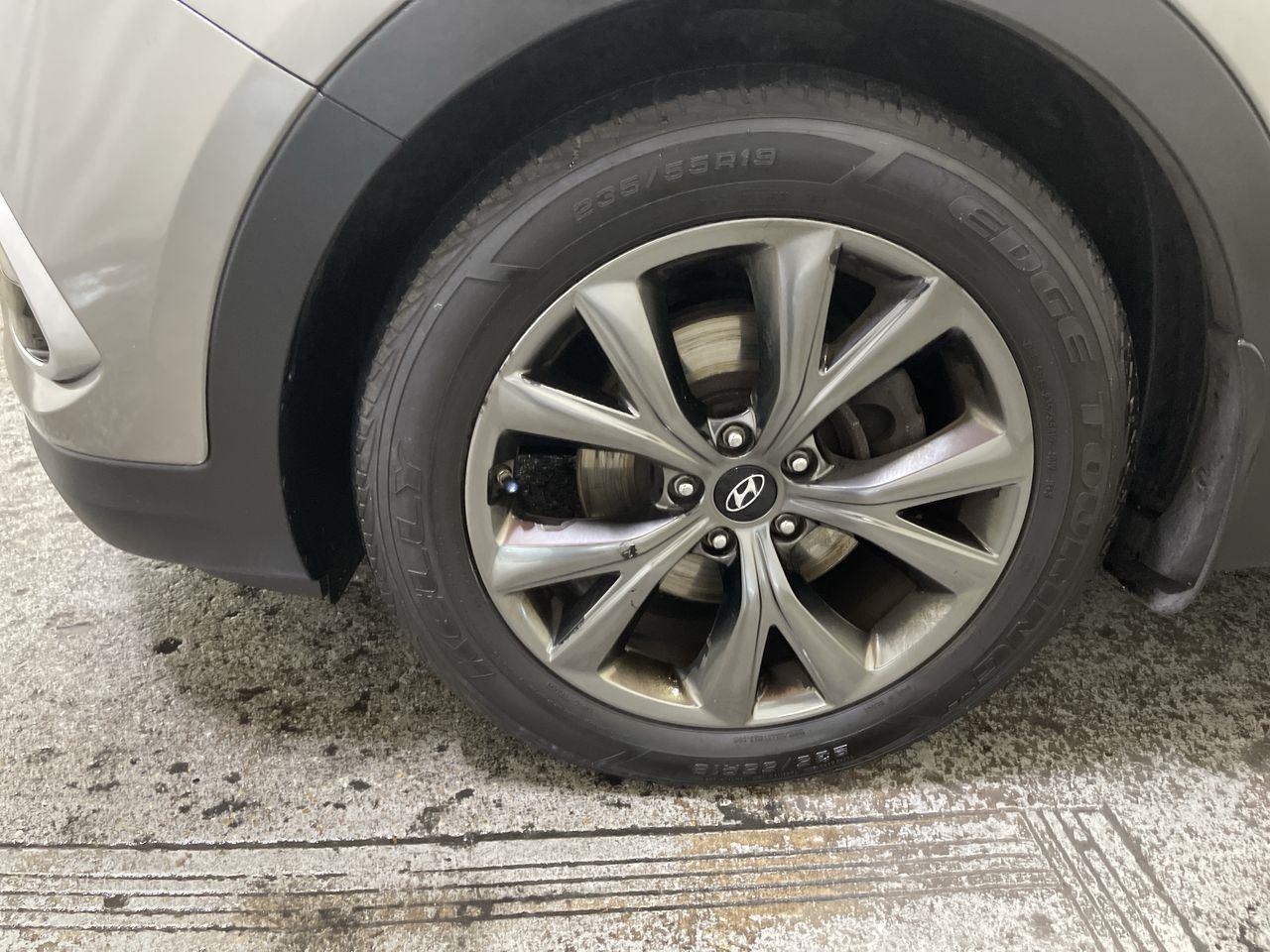 2018 Hyundai Santa Fe Sport 2.0T Ultimate - Mineral Gray exterior view 10