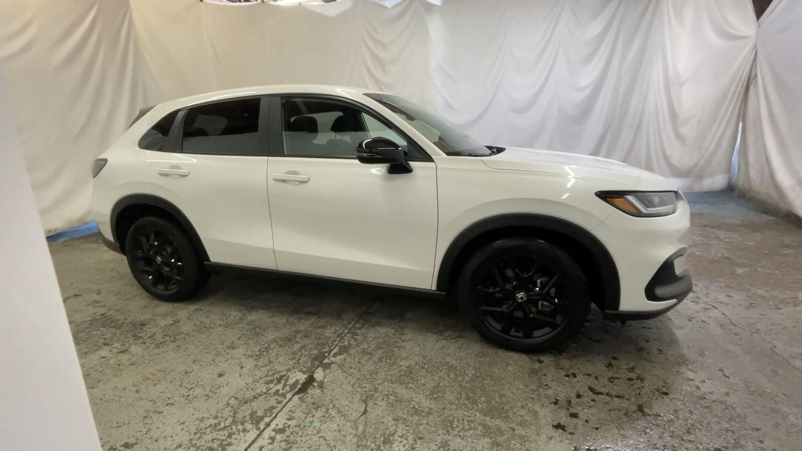 2024 Honda HR-V Sport - Platinum White Pearl exterior view 3