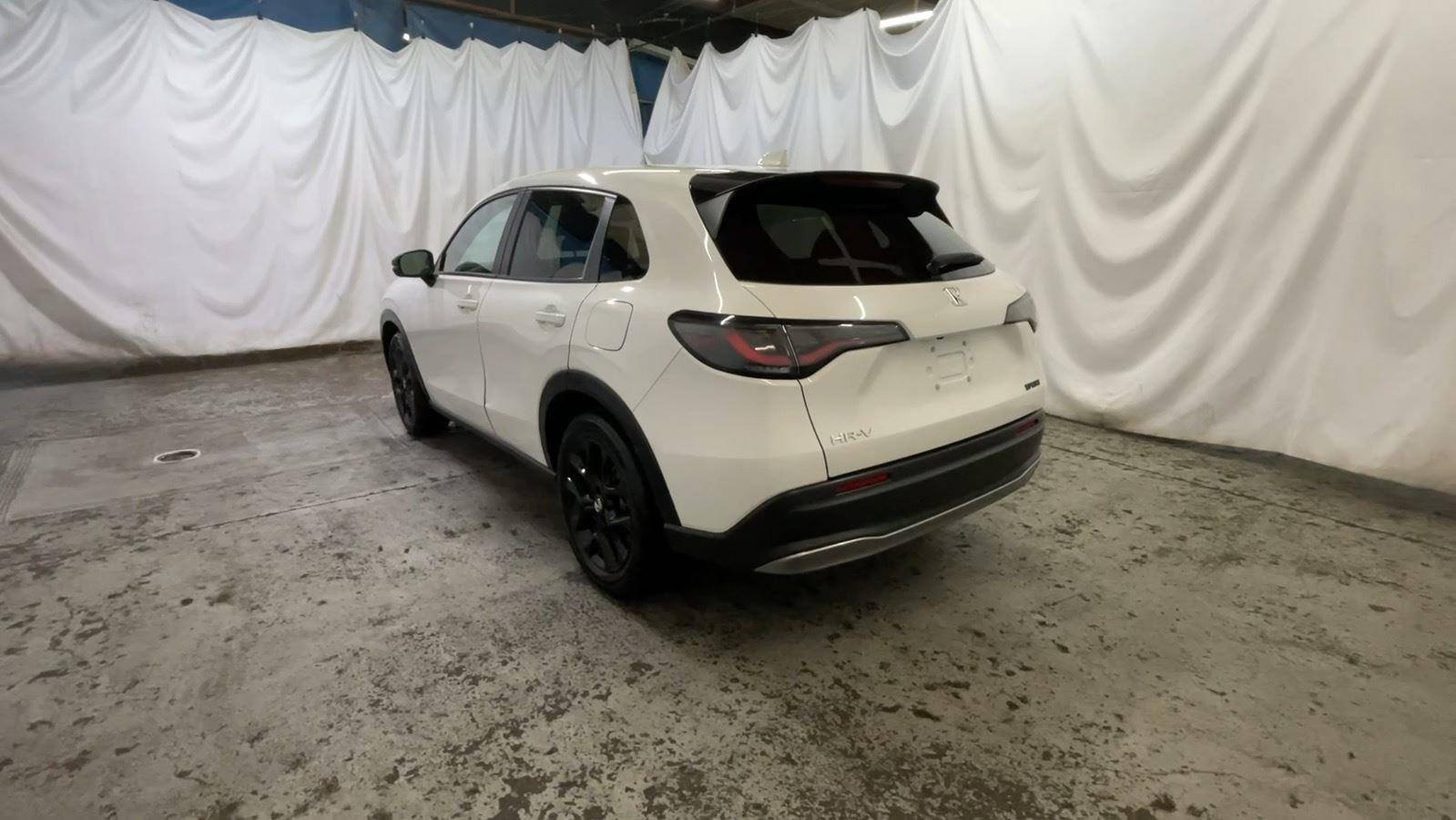 2024 Honda HR-V Sport - Platinum White Pearl exterior view 8