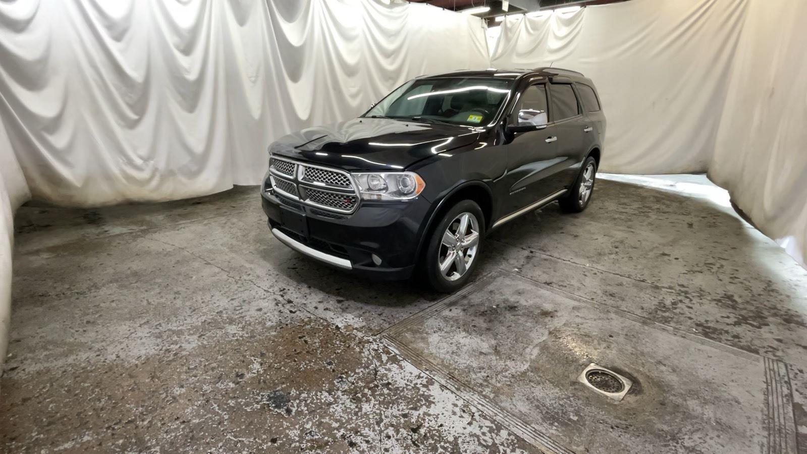 2013 Dodge Durango Citadel - Brilliant Black Crystal Pearl exterior view 10
