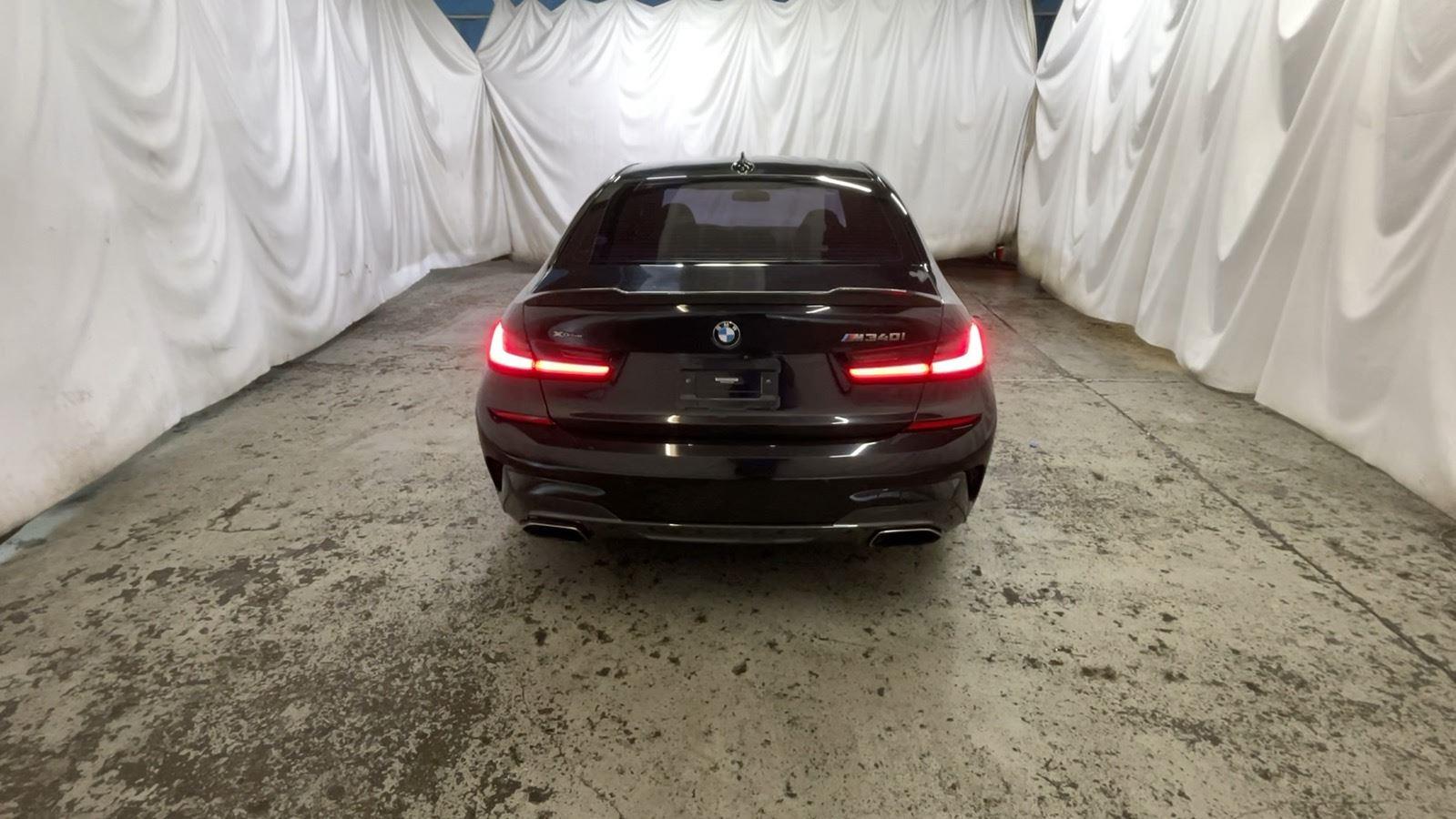 2020 BMW 3 Series M340i xDrive - Black Sapphire Metallic exterior view 7