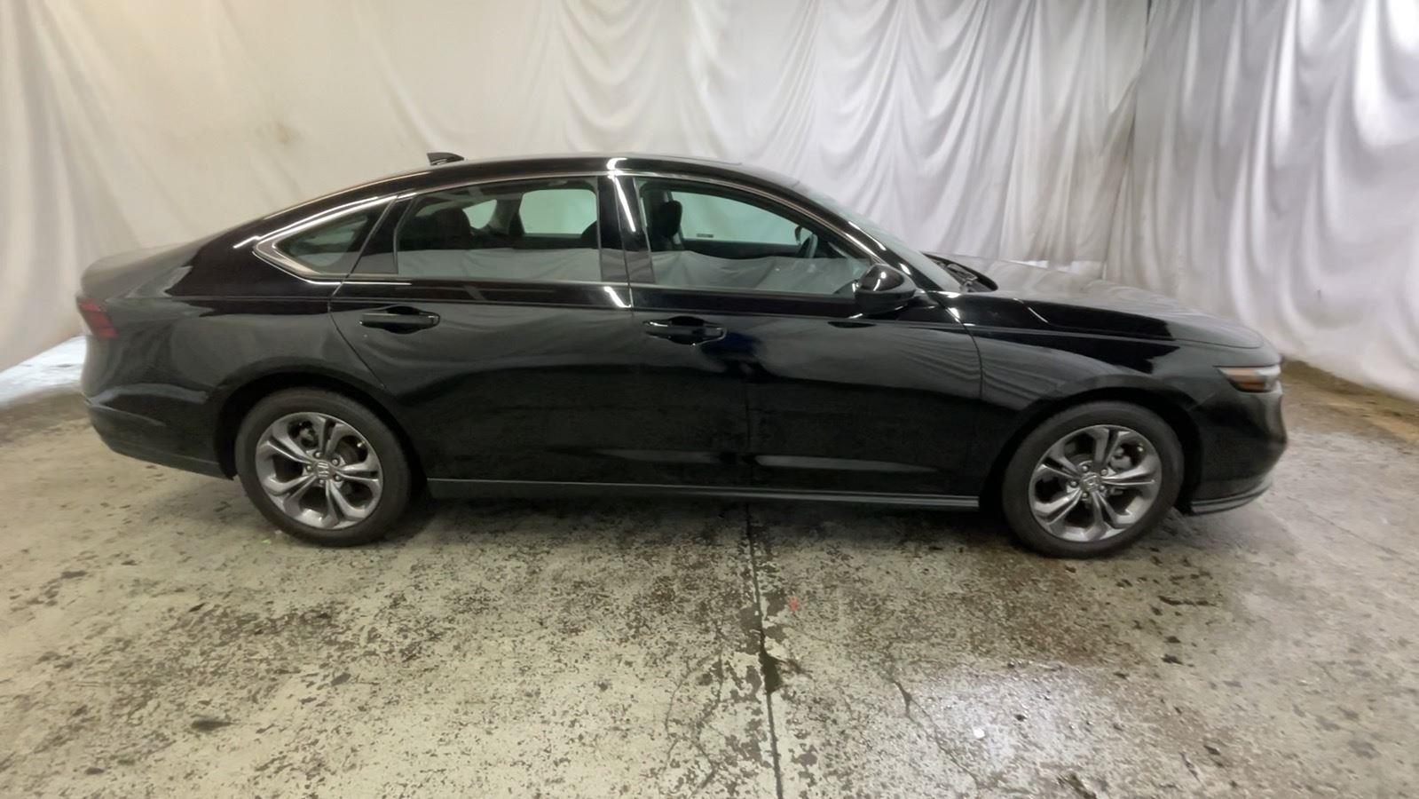 2024 Honda Accord Sedan EX - Crystal Black Pearl exterior view 4