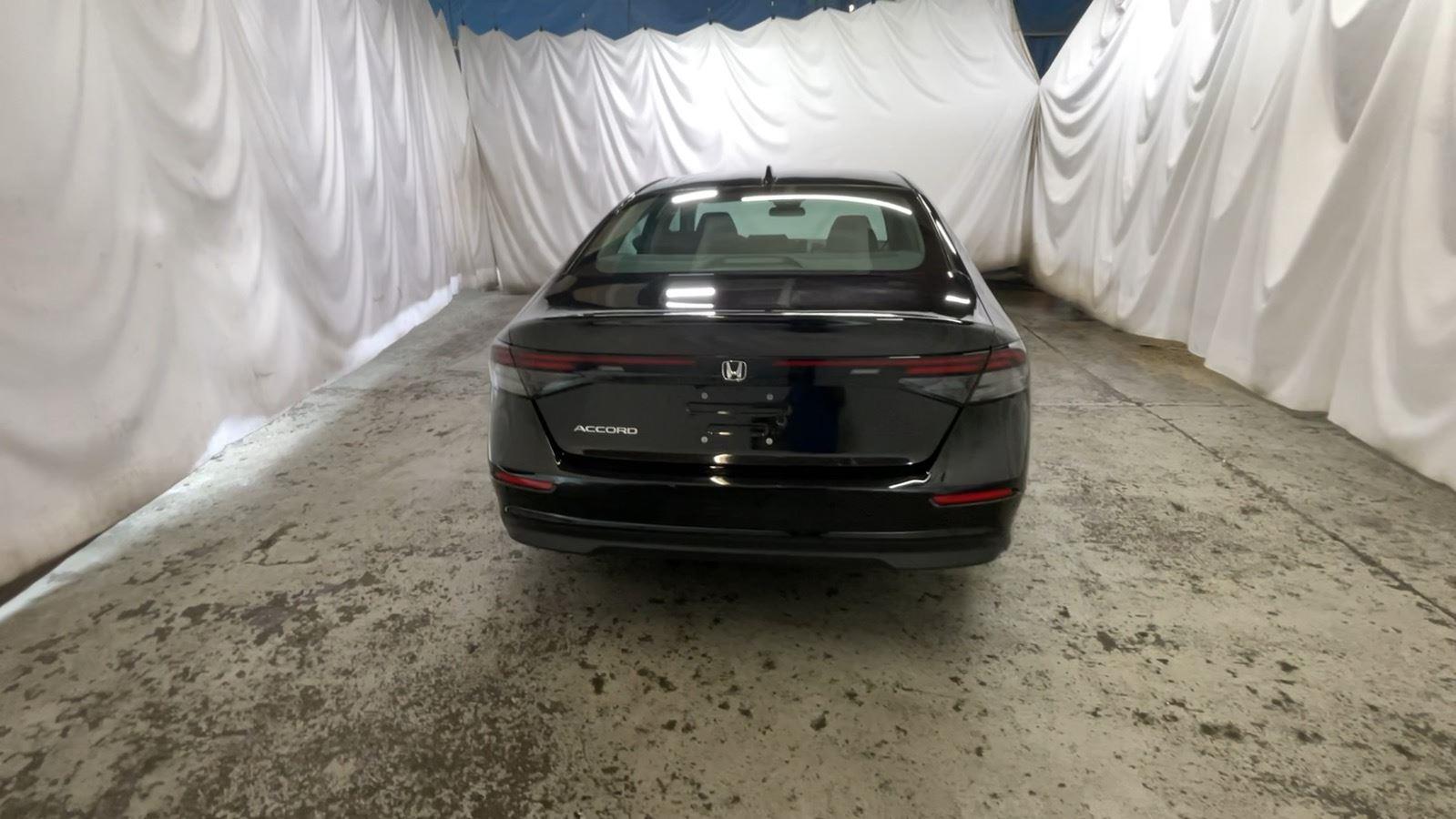 2024 Honda Accord Sedan EX - Crystal Black Pearl exterior view 6