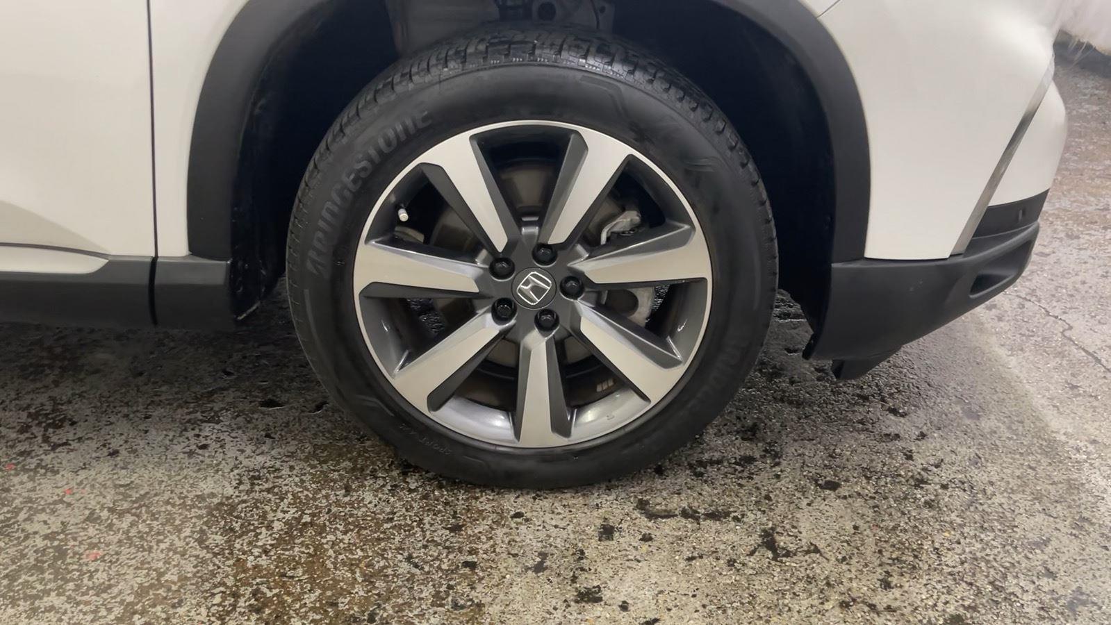 2025 Honda Pilot Elite - Platinum White Pearl exterior view 13