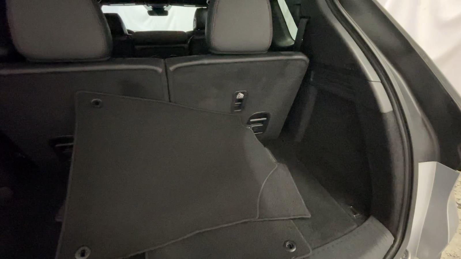 2023 Acura MDX w/A-Spec Package - Lunar Silver Metallic exterior view 17