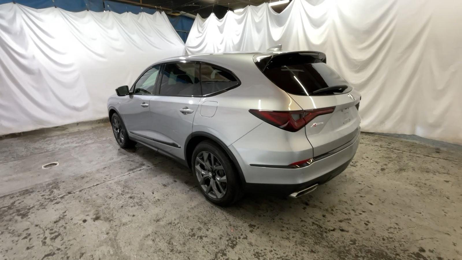 2023 Acura MDX w/A-Spec Package - Lunar Silver Metallic exterior view 7