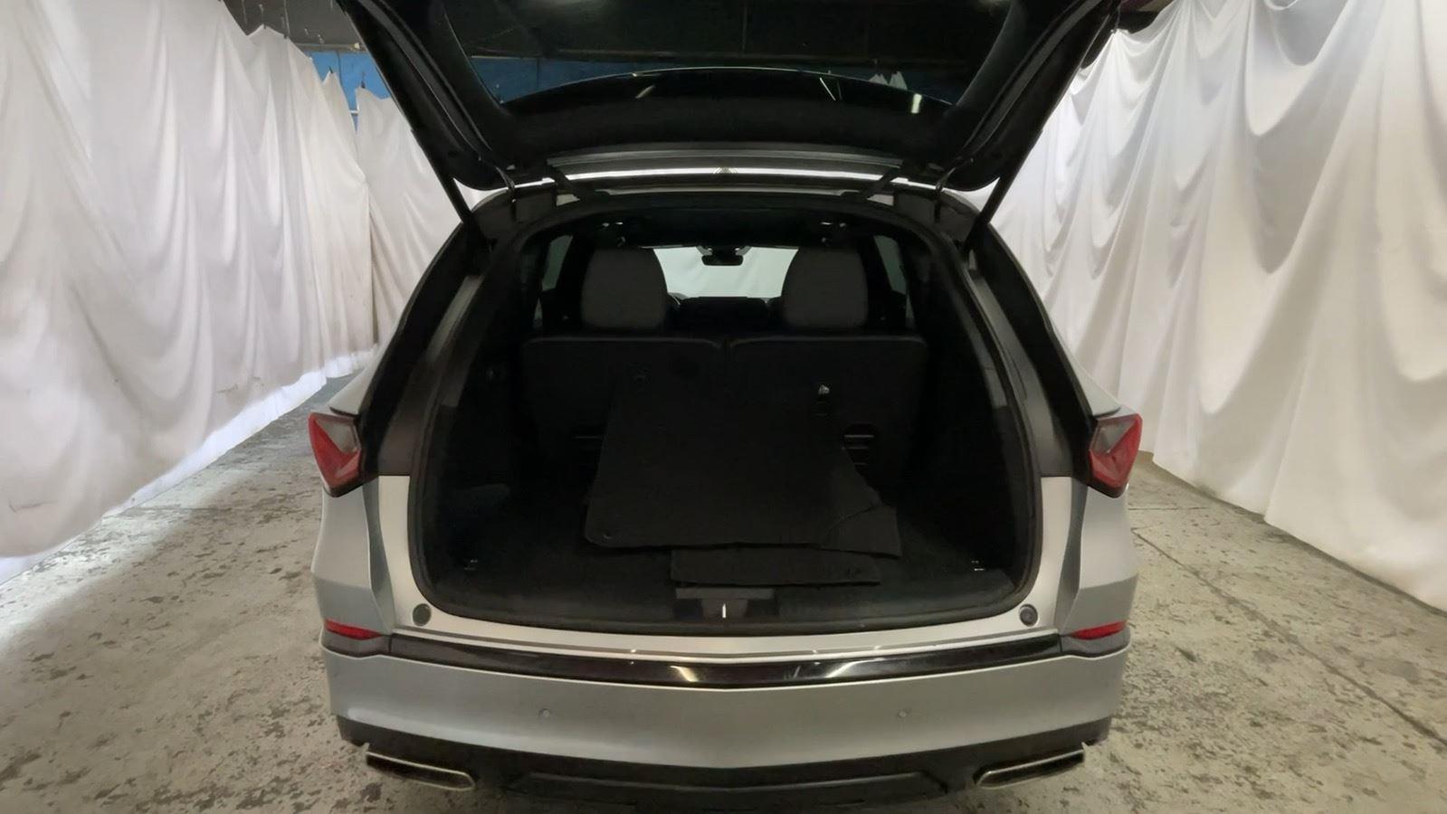 2023 Acura MDX w/A-Spec Package - Lunar Silver Metallic exterior view 14